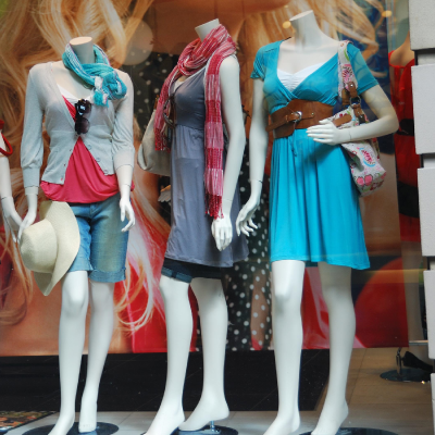 sale: Garments displayed on mannequins sell 43% faster, say retailers - The  Economic Times